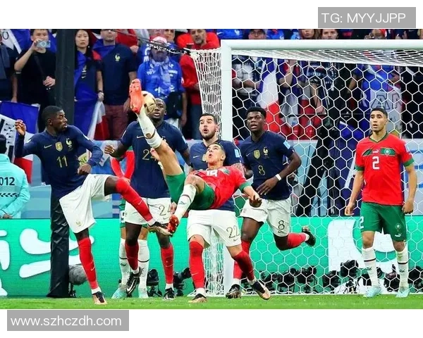 足球明星拉斯福德的崛起之路与场外生活的精彩瞬间