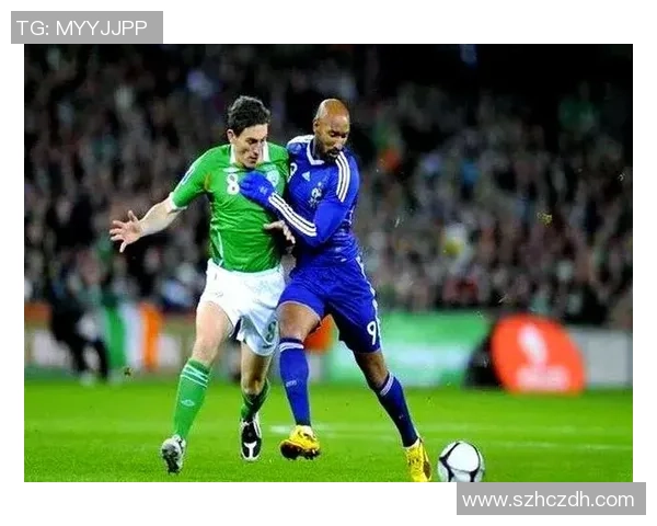 足球明星的独特足球技巧揭秘与训练方法分享 足球明星的独特足球技巧揭秘与训练方法分享